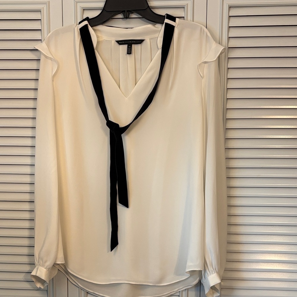White House Black Market Velvet Tie Blouse Cream Color Size Medium - Picture 2 of 8